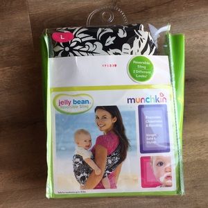 Munchkin reversible sling NB-35lbs